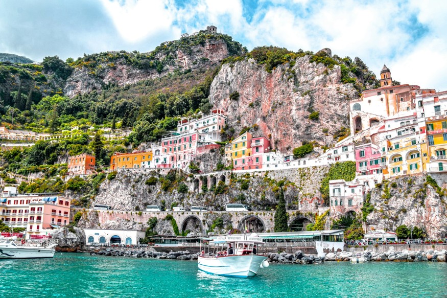 Naples Earthquake Reignites Fears Over Campi Flegrei Supervolcano