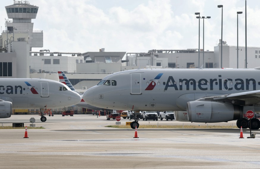 Planes Collide at DC Airport With Multiple Congressmen on Board