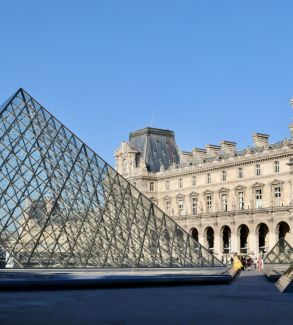 Louvre Museum
