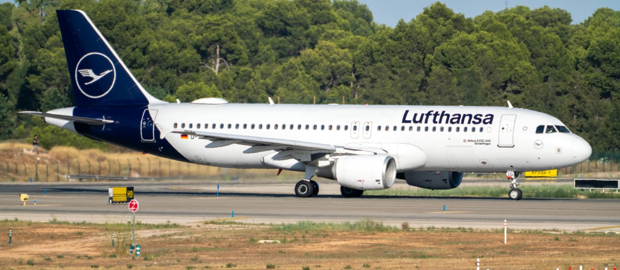 Lufthansa Airplane