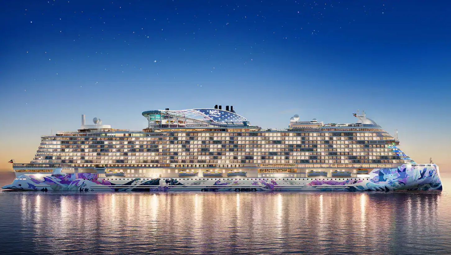 Norwegian Luna Sets Sail on Her Maiden Voyage